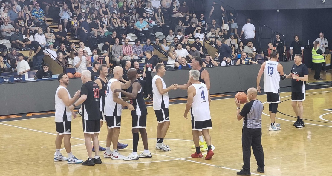 legends of basketball start